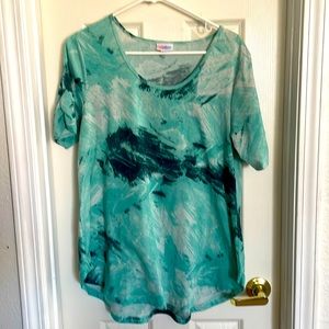 LuLaRoe T-shirt